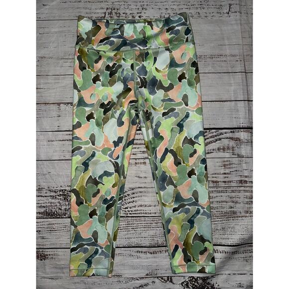 Athleta Girls High Rise Chit Chat Capri Size L 12 Print - Picture 1 of 3